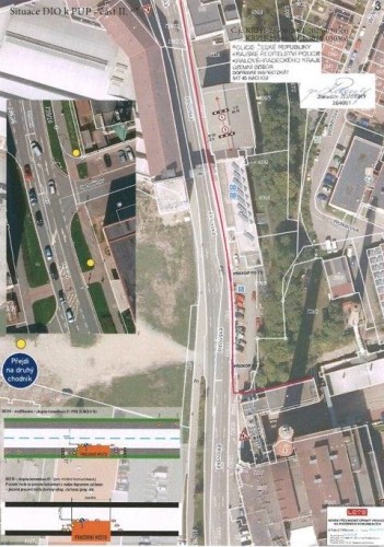 Uzavrka vjezdu z parkovit Pod Kaplikou v Nchod