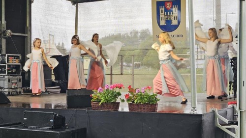 Lzesk sezona 2025 v Blovsi je oficiln zahjena!
