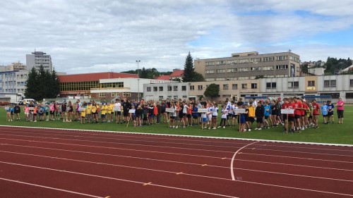 Slunen 6. ronk atletick olympidy je za nmi